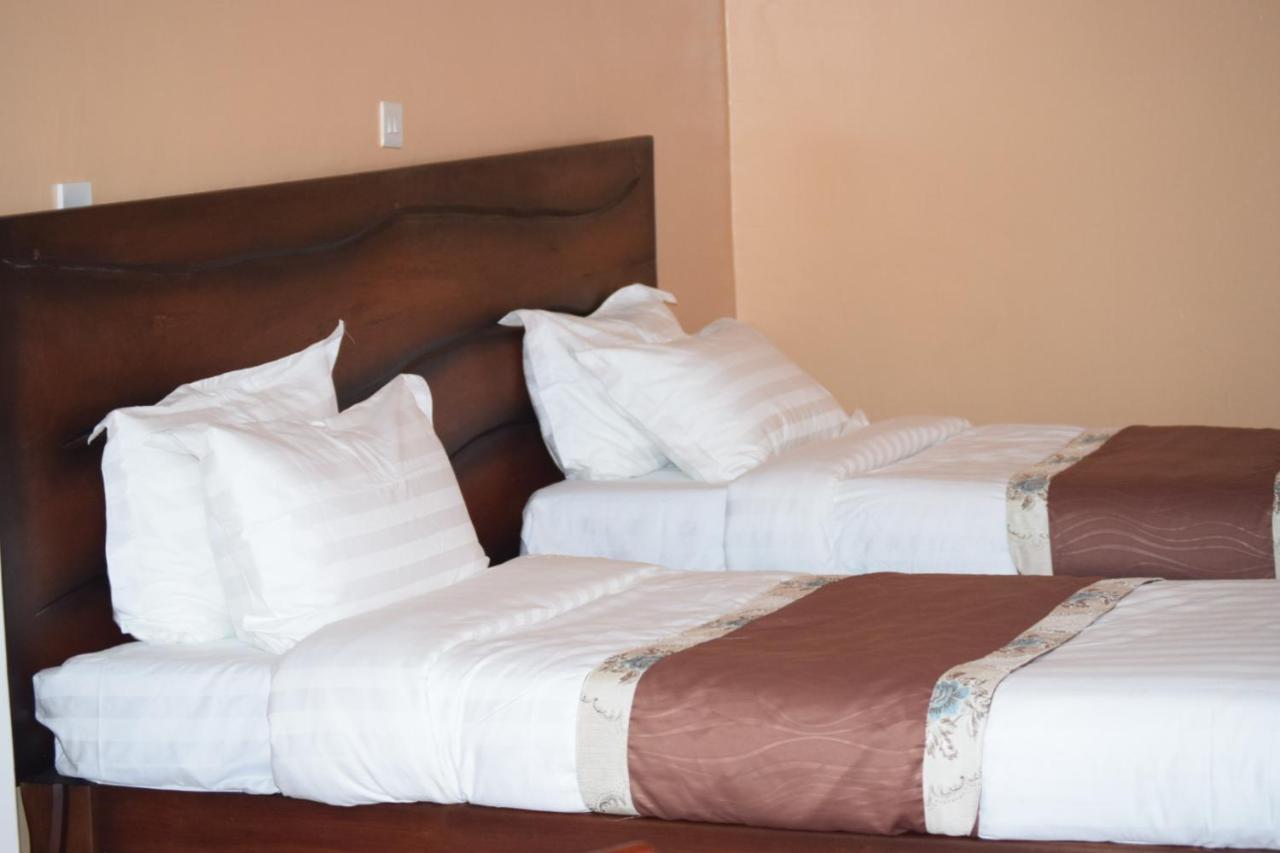 Esikar Gardens Hotel Narok Exterior photo