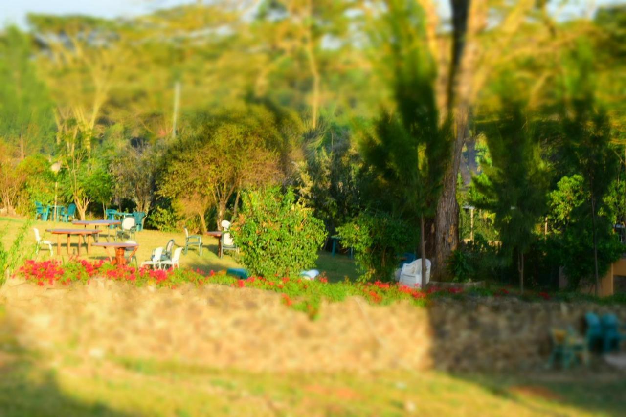 Esikar Gardens Hotel Narok Exterior photo